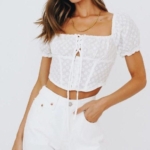 WEISSES BOHO CROP-TOP Elegant